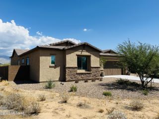 Foreclosed Home - 2380 W RUBICON SKY PL, 85742