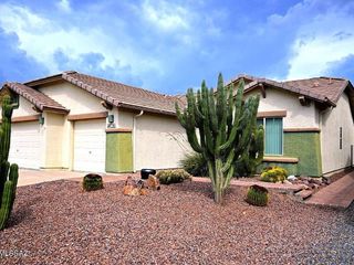 Foreclosed Home - 7701 W DESERT PAINTBRUSH CT, 85743