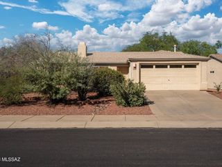 Foreclosed Home - 8647 N GOLDEN MOON WAY, 85743