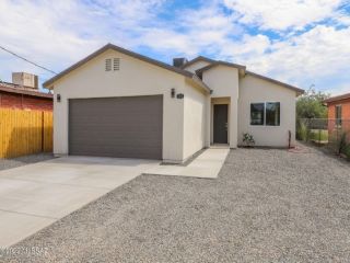 Foreclosed Home - 1524 N HUALPAI RD, 85745