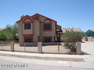 Foreclosed Home - 7422 S VISTA DEL ARROYO, 85746