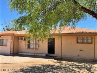 Foreclosed Home - 935 W CALLE CASTILE, 85756