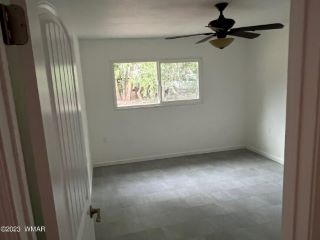 Foreclosed Home - 220 S 7TH W, 85936