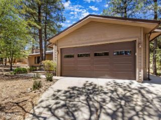 Foreclosed Home - 1930 PINE TREE DR, 86303