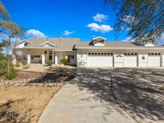 Foreclosed Home - 8610 N OAK FOREST DR, 86305