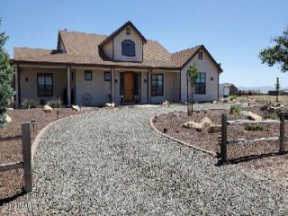 Foreclosed Home - 10625 E DAWN TO MILKY WAY, 86315