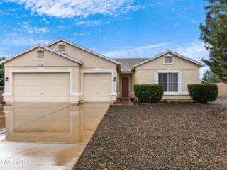 Foreclosed Home - 7653 E SHIMMER LN, 86315