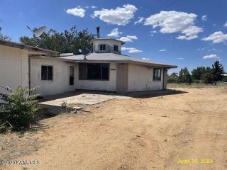 Foreclosed Home - 8470 S HIGHWAY 89, 86332