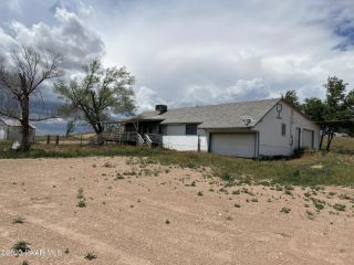 Foreclosed Home - 3125 W BIG CHINO RD, 86334
