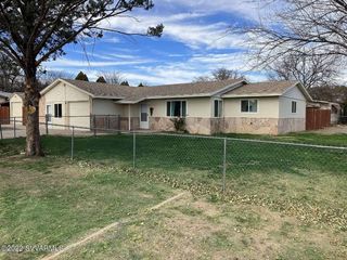Foreclosed Home - 4080 E AZTEC RD, 86335