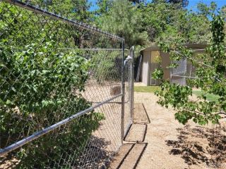 Foreclosed Home - 4591 S HUALAPAI MOUNTAIN RD, 86401
