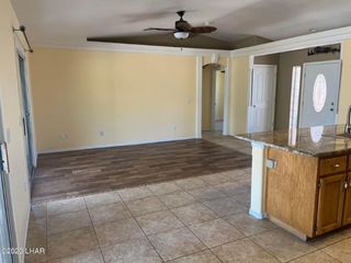 Foreclosed Home - 3250 FEATHER PALM LN, 86404