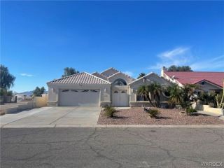 Foreclosed Home - 5733 S DESERT LAKES DR, 86426