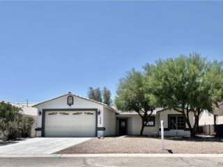 Foreclosed Home - 5763 S DESERT LAKES DR, 86426