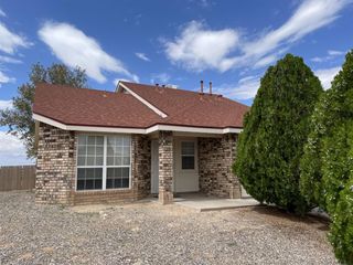 Foreclosed Home - 27 APACHE PLUME RD, 87031