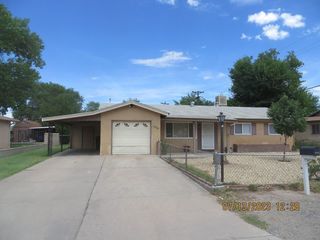 Foreclosed Home - 3905 RUFFIN AVE SW, 87105