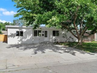 Foreclosed Home - 1124 DOROTHY ST NE, 87112