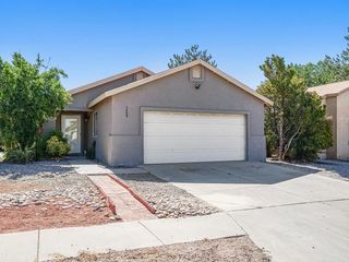 Foreclosed Home - 1608 SECRET VALLEY DR SW, 87121