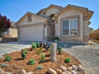 Foreclosed Home - 2620 GHOST RANCH ST SW, 87121