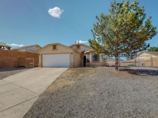 Foreclosed Home - 10305 LONE TREE RD SW, 87121