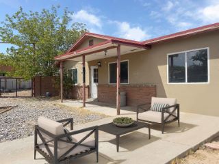 Foreclosed Home - 10423 VALTIERRA PL SW, 87121