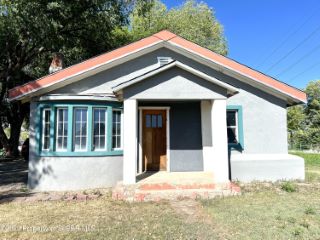 Foreclosed Home - 1420 S MILLER AVE, 87401
