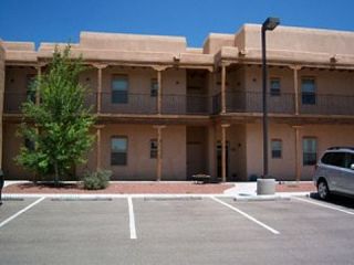 Foreclosed Home - 500 RODEO RD APT 111, 87505