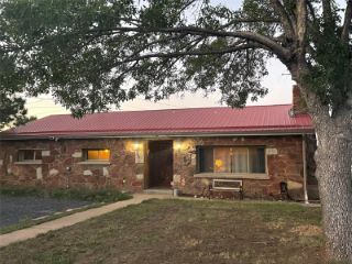 Foreclosed Home - 304 NM HIGHWAY 65, 87701