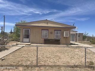 Foreclosed Home - 703 W JESUS CARREON AVE, 88029
