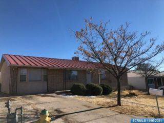 Foreclosed Home - 610 E 37TH PL, 88061