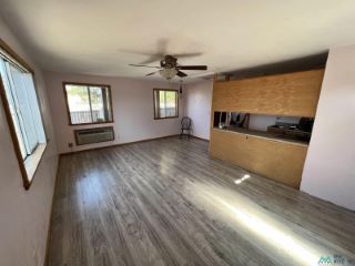 Foreclosed Home - 1503 PECOS DR, 88203