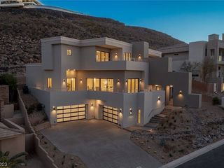 Foreclosed Home - List 100845747