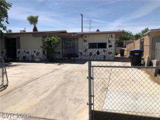 Foreclosed Home - 725 MILLER AVE, 89030