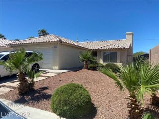 Foreclosed Home - 3304 GINGERSNAP WAY, 89032