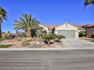 Foreclosed Home - 2336 AZTEC RUIN WAY, 89044