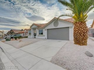 Foreclosed Home - 705 GULLWING LN, 89081
