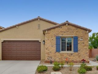Foreclosed Home - 1025 OLD CREEK WAY, 89084