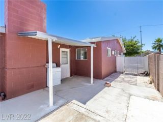 Foreclosed Home - 928 ROBIN ST, 89106