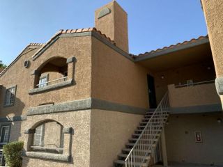 Foreclosed Home - 240 Mission Catalina Lane 207, 89107
