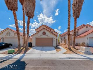 Foreclosed Home - 4032 COMPASS ROSE WAY, 89108