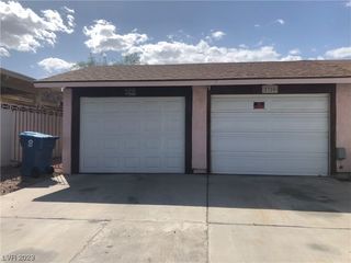 Foreclosed Home - 2320 VIVA CIR, 89108