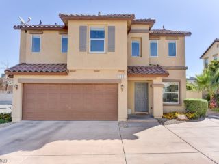 Foreclosed Home - 6303 BLUE TWILIGHT CT, 89108