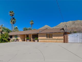 Foreclosed Home - 724 N FOGG ST, 89110