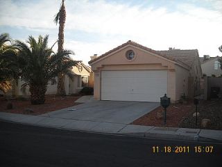 Foreclosed Home - 7046 MAGIC MOMENT LN, 89119