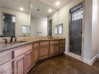 Foreclosed Home - 3690 E OQUENDO RD, 89120
