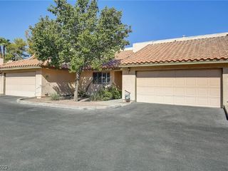 Foreclosed Home - 3641 LAGUNA DEL SOL DR, 89121