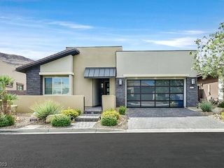 Foreclosed Home - 6017 SILVALDE LN, 89135