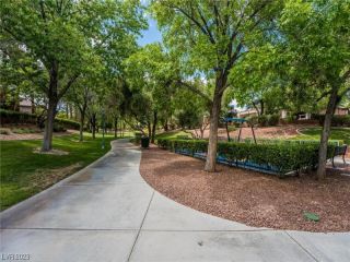 Foreclosed Home - List 100584711