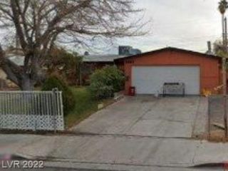 Foreclosed Home - 5317 HOLMBY AVE, 89146