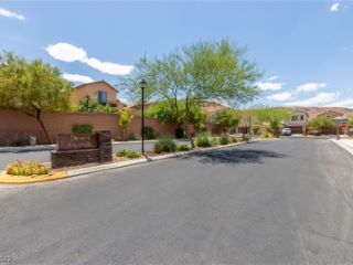 Foreclosed Home - List 100768515